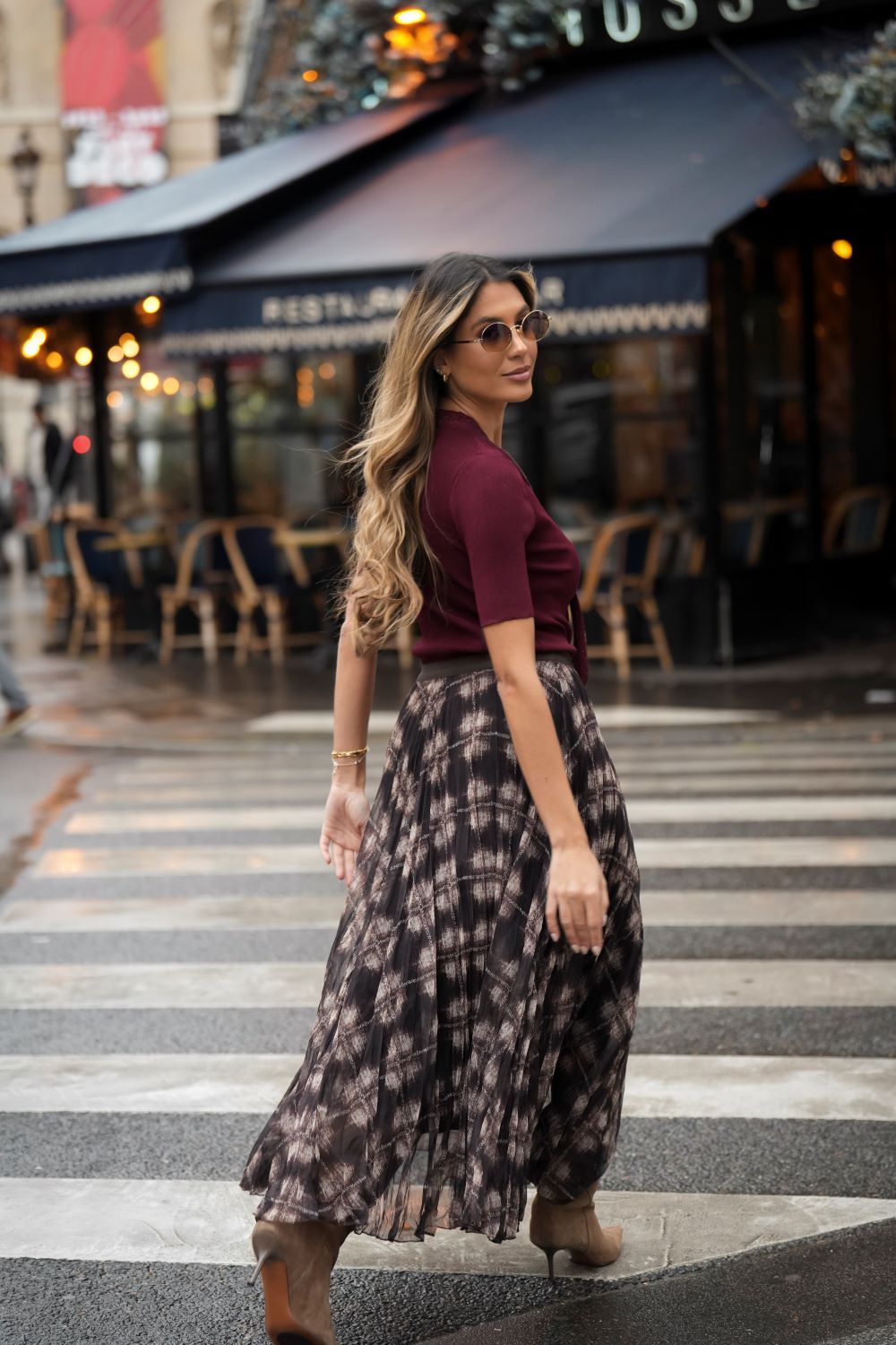 Saia midi