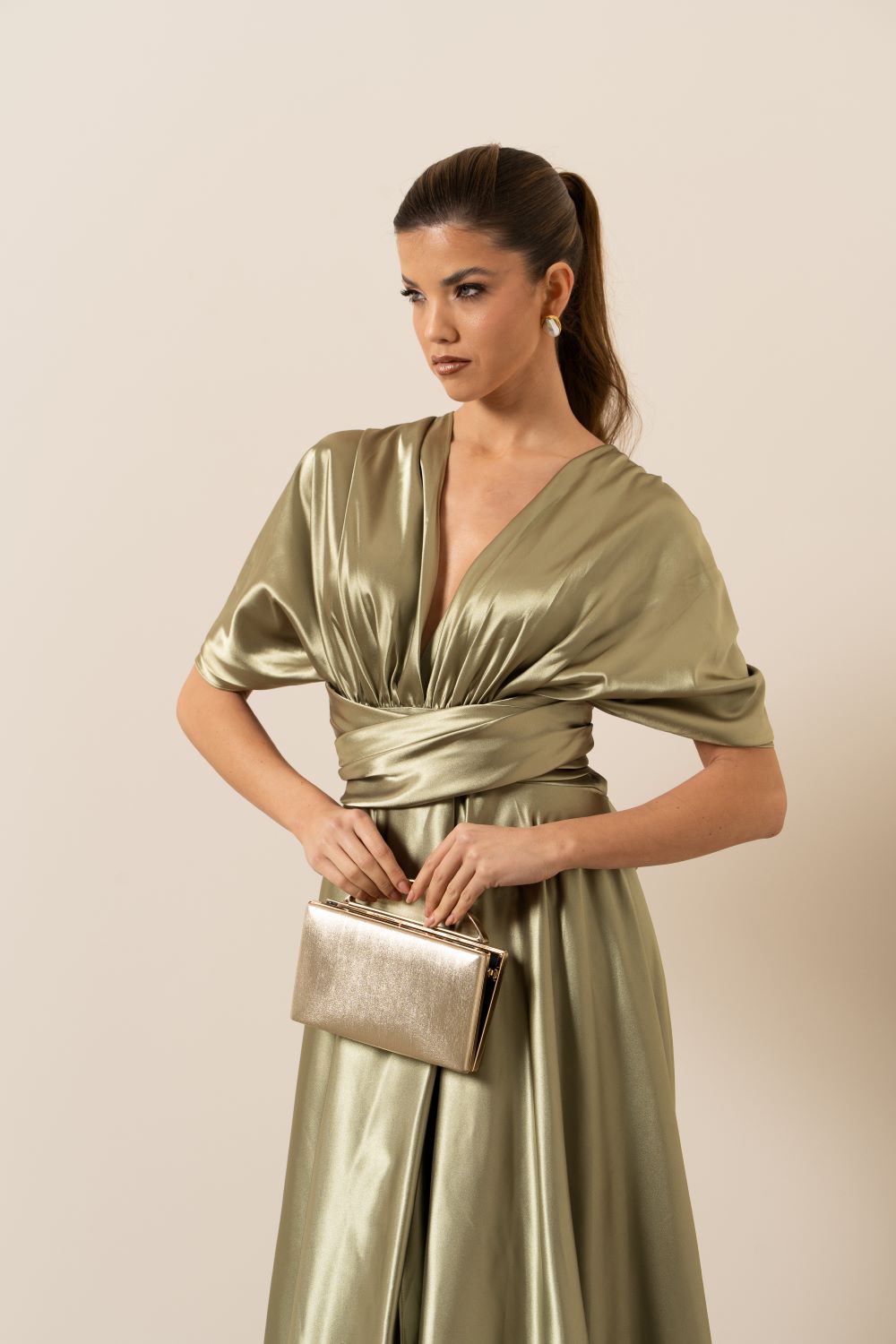 Vestido decote em V